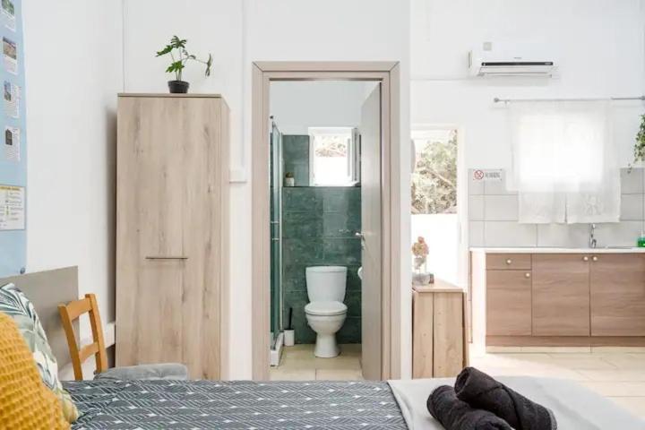 Cozy And Traditional - Ec Studios ลาร์นาคา ภายนอก รูปภาพ